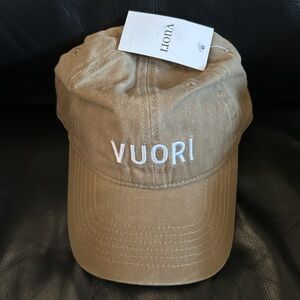 NWT - Vuori Signal Dad Hat